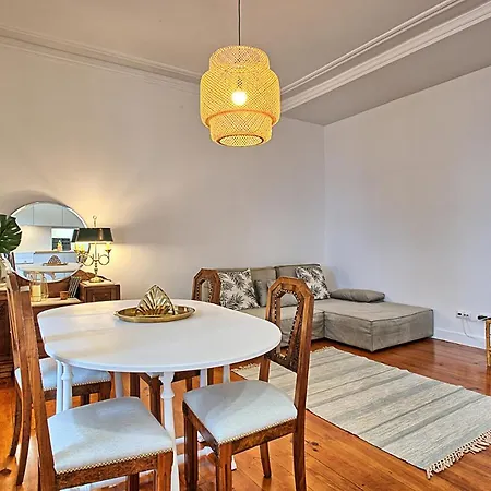 Apartment Bernardim Ribeiro Lissabon